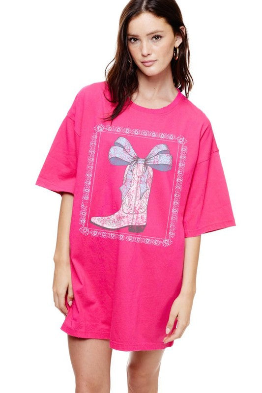 Boots & Bow Tee