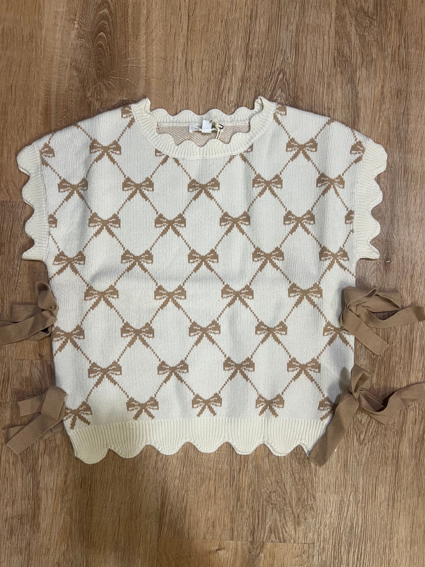 Bow Pullover