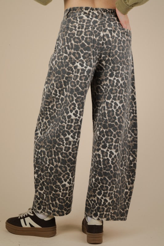 Leopard Barrell Jeans