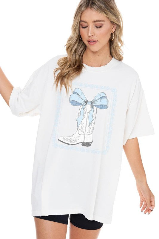 Boots & Bow Tee