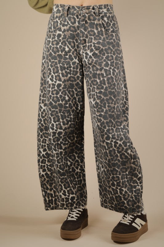 Leopard Barrell Jeans
