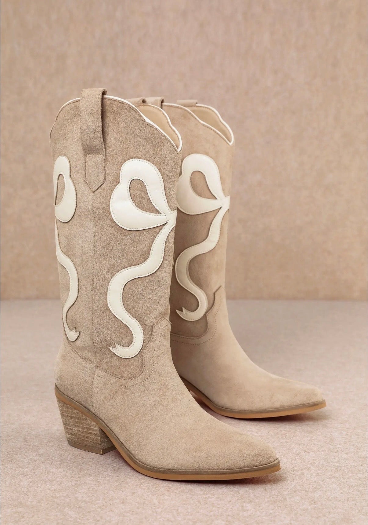 Bow Boots
